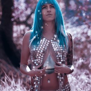 Silver festival chain top